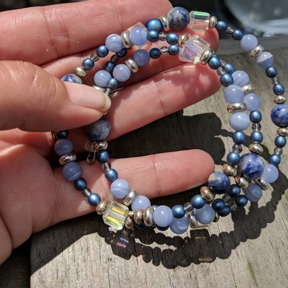 🌹🌼🌷Handcrafted Bracelet - Picture 3 of 3